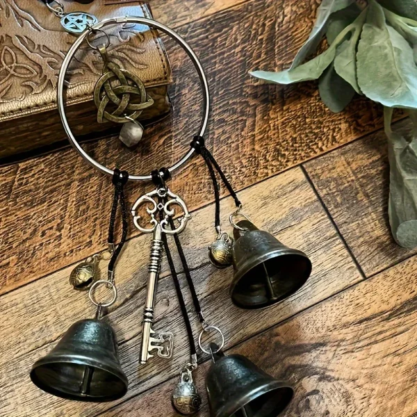 Mystic Wicker Door Chime